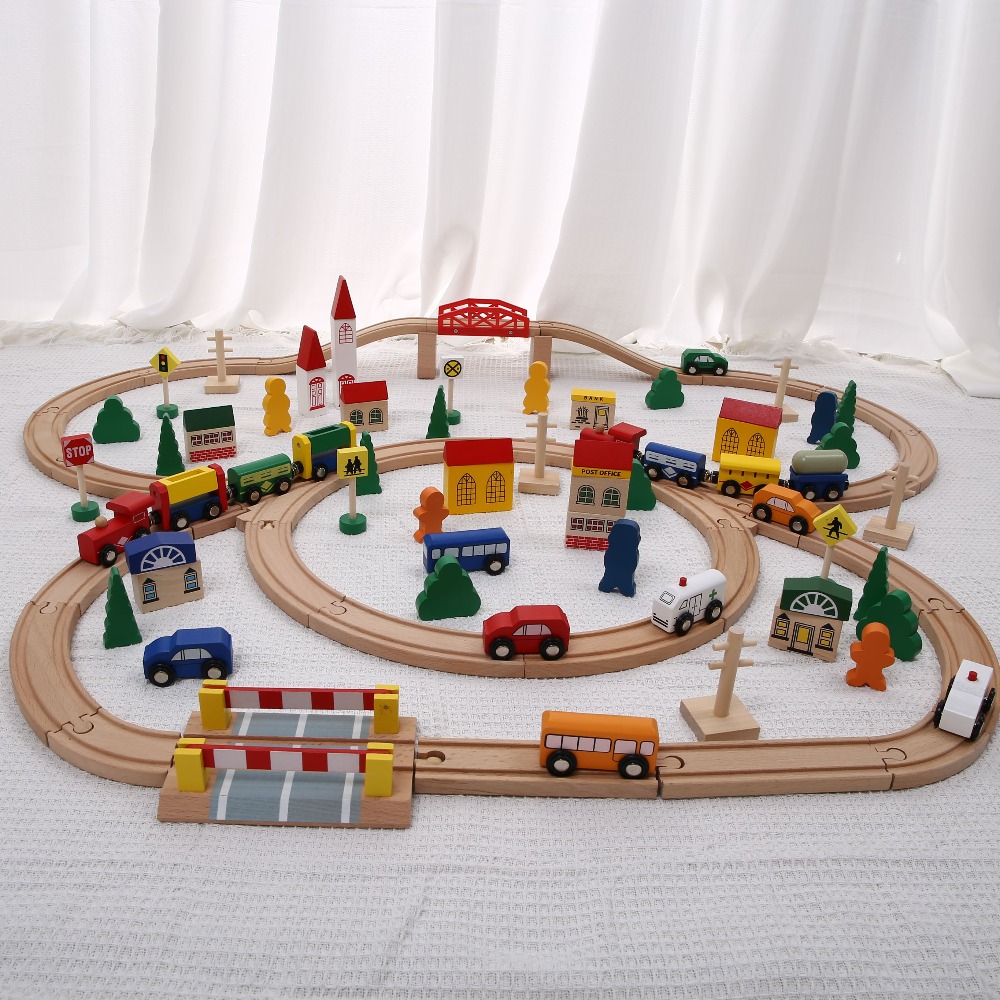 Drewniany zestaw kolejowy z zj – Toy Train Track Set recenzja i cena